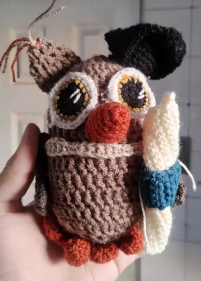 Muñeco tejido de búho amigurumi - miniatura 1
