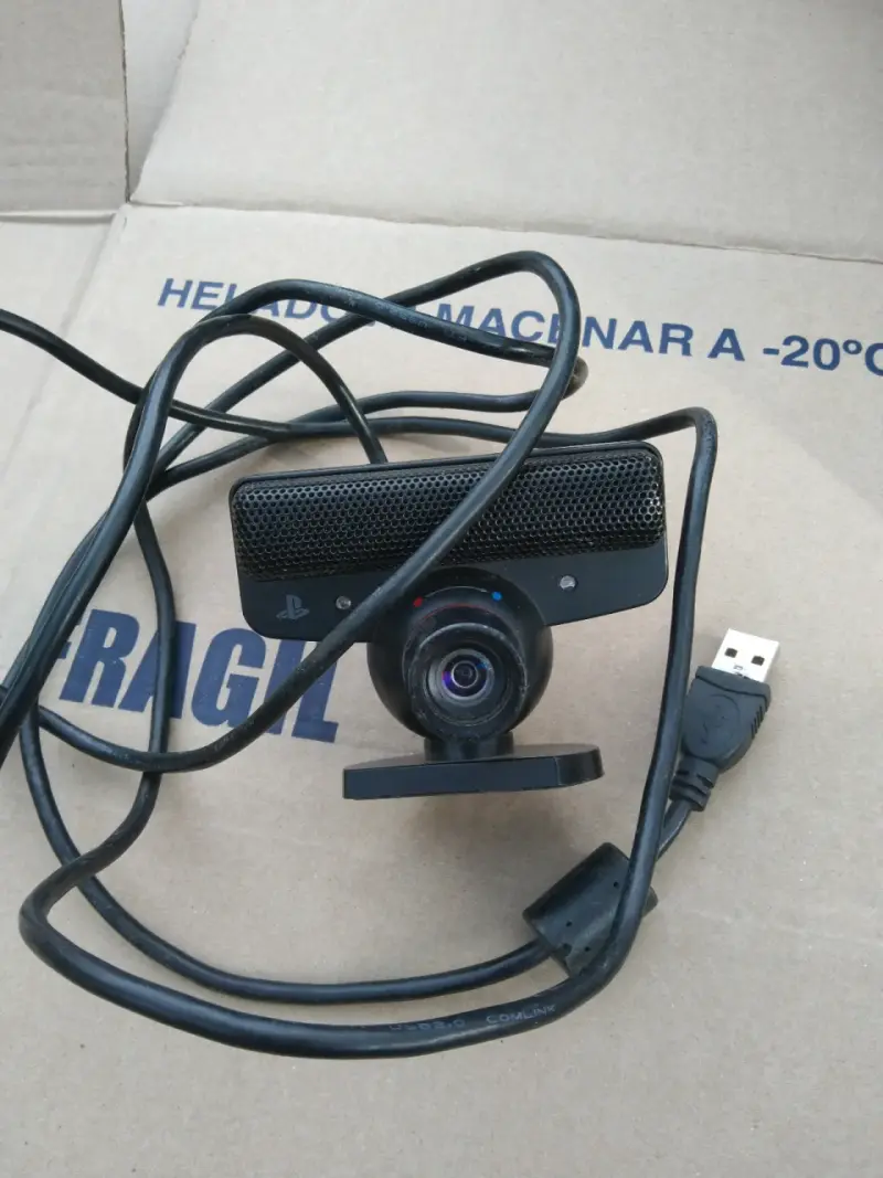 Cámara PlayStation USB usada - 1