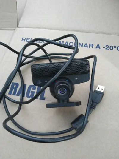 Cámara PlayStation USB usada - miniatura 1