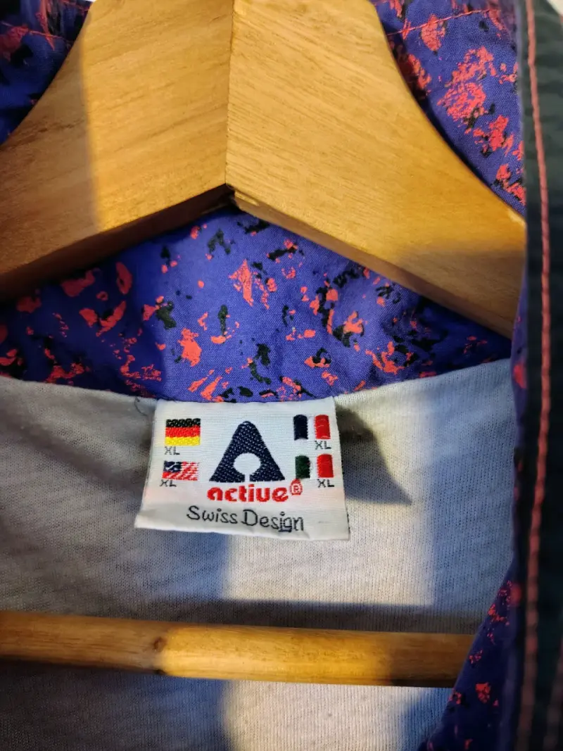 Chaqueta vintage morada y negra - 3
