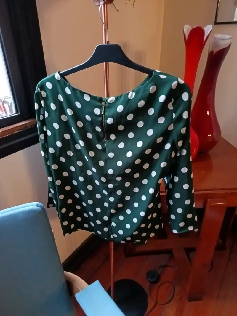 Blusa verde lunares - 2