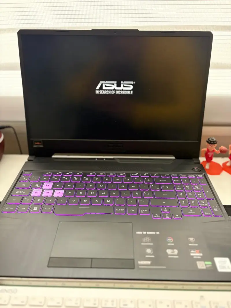Laptop ASUS TUF Gaming F15 - 1