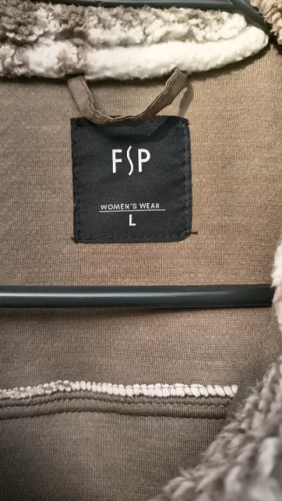 Chaqueta estilo corderito a cuadros mujer - miniatura 4
