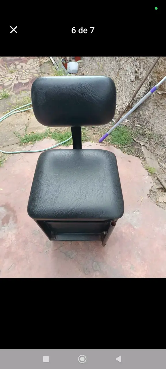 Silla de oficina negra,peluqueria,con estantes - 2