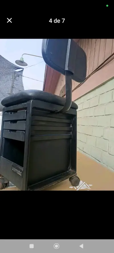 Silla de oficina negra,peluqueria,con estantes - miniatura 4