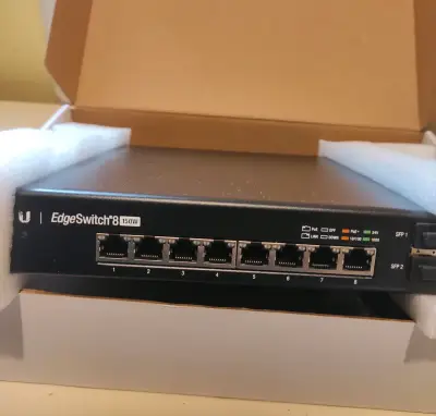 Switch EdgeSwitch 8 puertos - miniatura 1