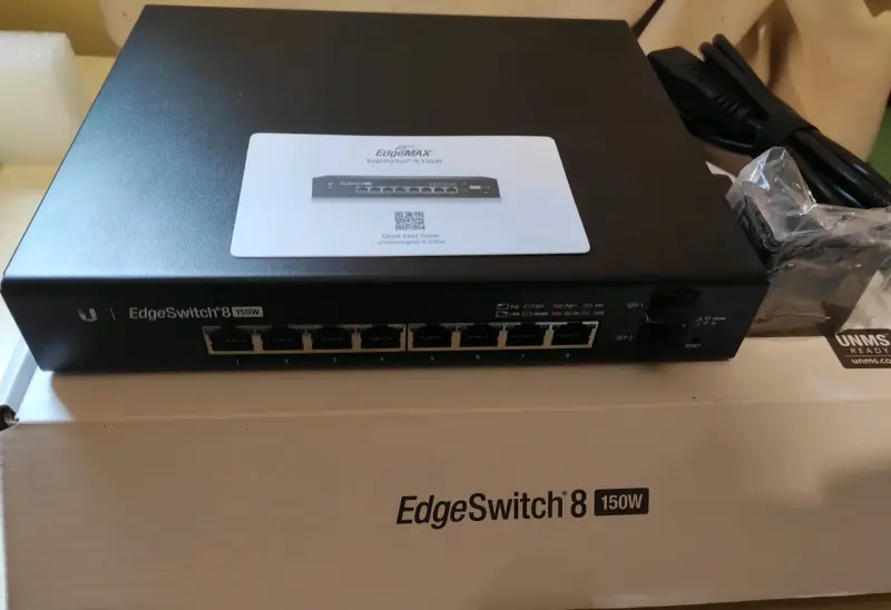 Switch EdgeSwitch 8 puertos - 2
