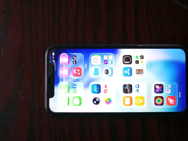 iPhone 11