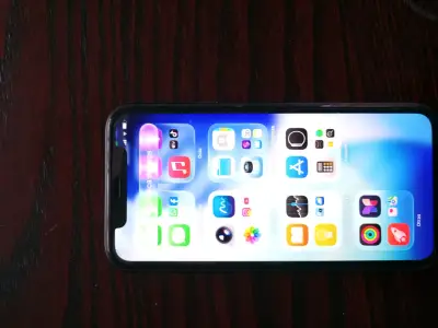 iPhone 11 - miniatura 1