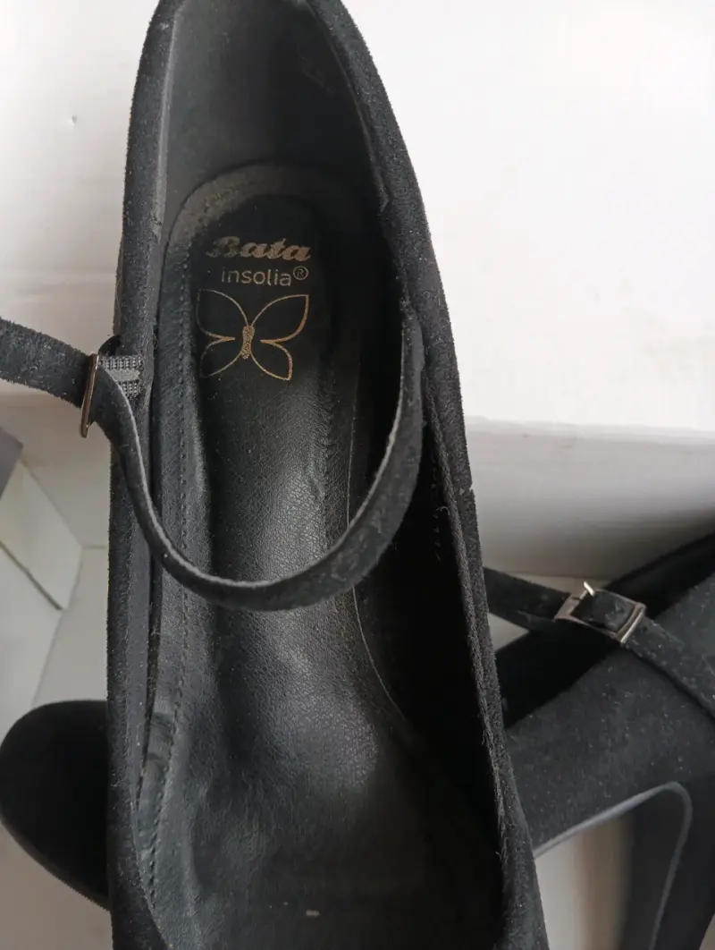 Zapatos de tacón negros de gamuza - 3