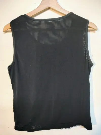 Polera sin mangas con lentejuelas - miniatura 2
