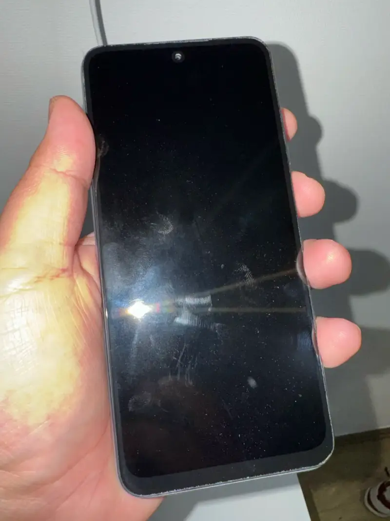 Celular Redmi Note 10 5G plateado - 2