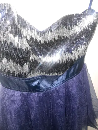 Vestido strapless corto de fiesta - miniatura 2