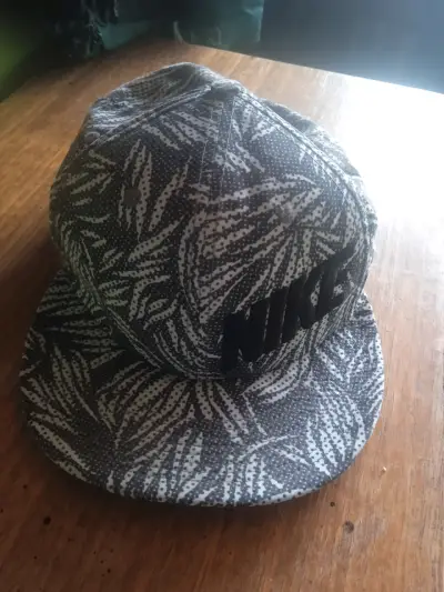 Gorra bordada Nike - miniatura 1