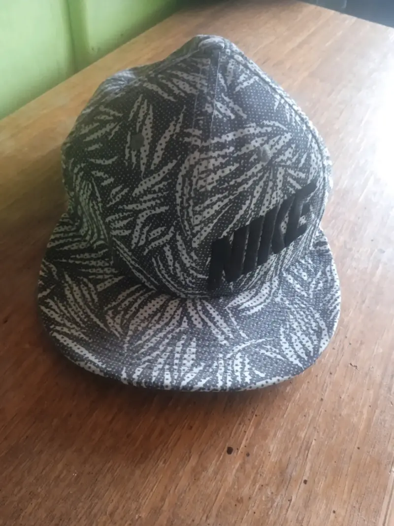 Gorra bordada Nike - 4