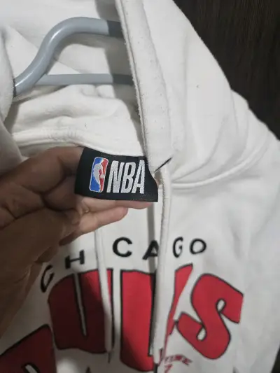 Polerón blanco NBA - miniatura 2