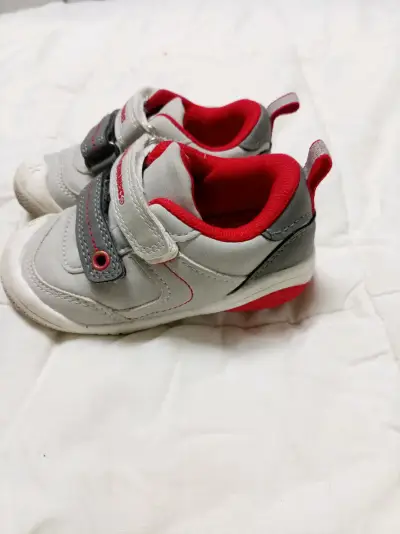 Zapatillas Bubblegummers gris y rojo - miniatura 2