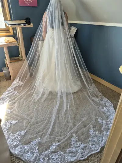 Vestido de novia encaje blanco - miniatura 5