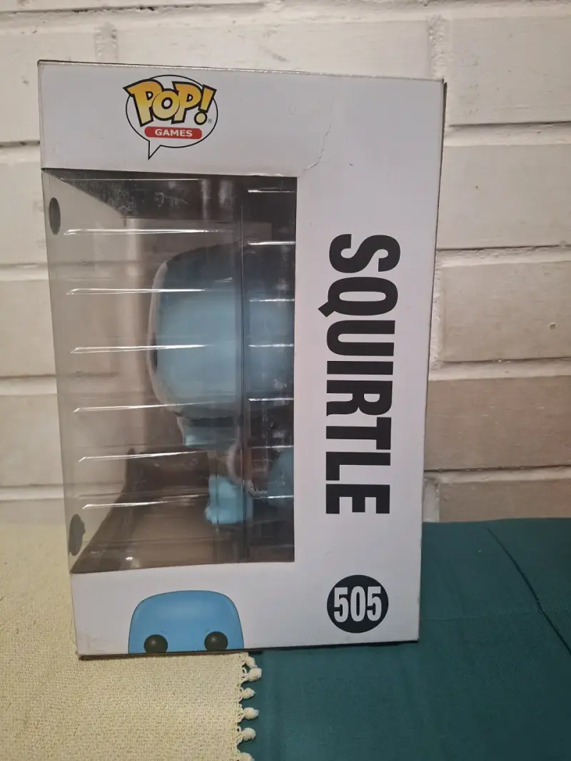 Funko Pop! Games #505 - Squirtle - 3
