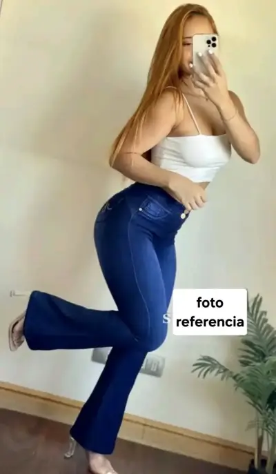 Jeans acampanados Nieves - miniatura 4