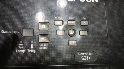 Proyector Epson PowerLite S31+ - miniatura 1