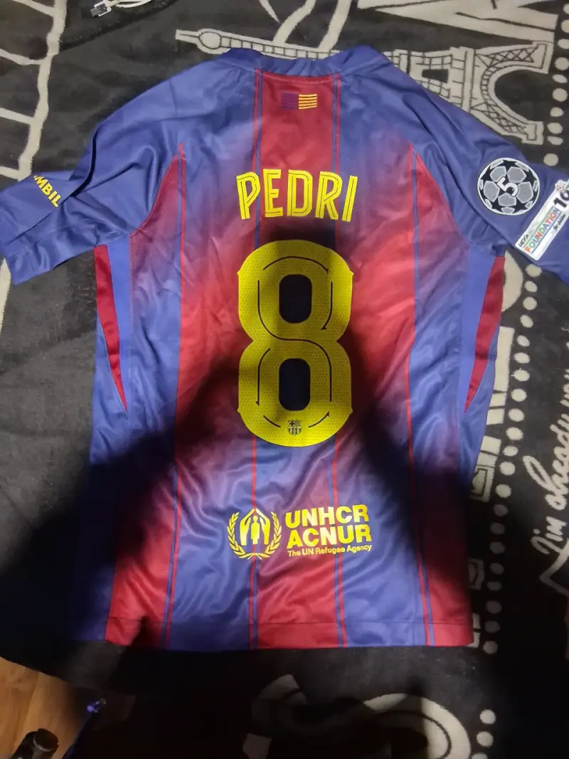 Camiseta fútbol Barcelona azul y roja - 2