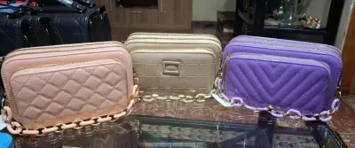 Carteras coloridas con correa - miniatura 4