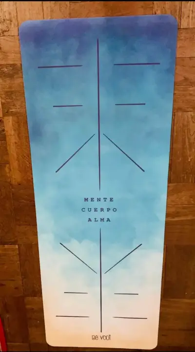 Mat de yoga azul diseño inspiración - miniatura 1