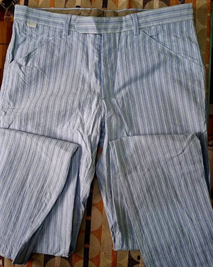 Pantalones a rayas celestes - 1