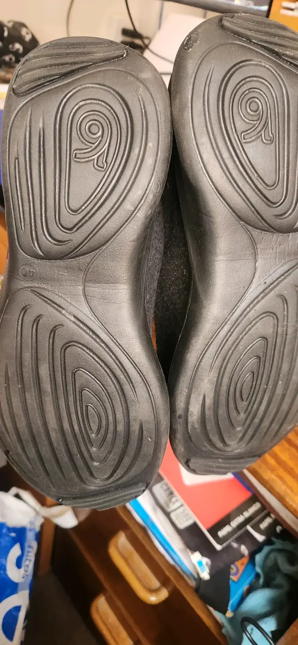 Zapatillas gris oscuro cómodas 16 horas - 2
