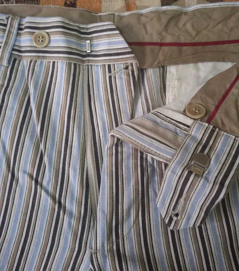Pantalones de rayas Guess - 2