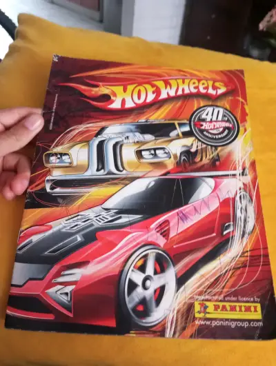 Álbum Hot Wheels 40 Aniversario(2008)Panini 80% c - miniatura 1