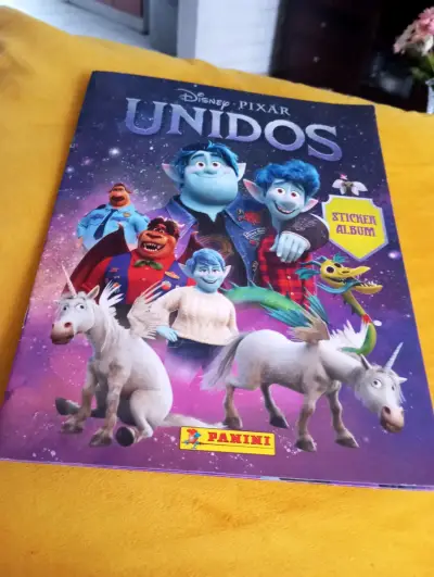 Álbum Unidos Disney Pixar - Panini (100% Nuevo y V - miniatura 1