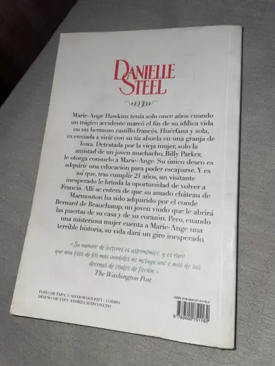 Libro 'Acto de fe' de Danielle Steel - miniatura 2