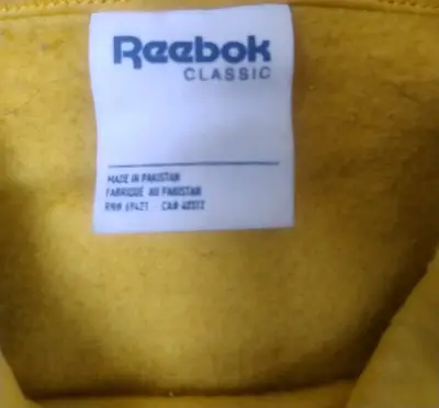 Polerón amarillo Reebok con capucha - miniatura 2