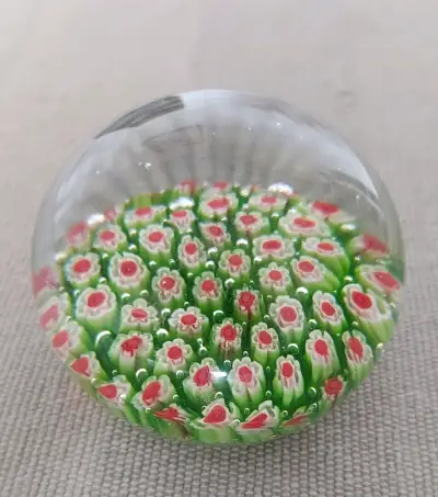 Pisapapeles de cristal con flores - miniatura 3