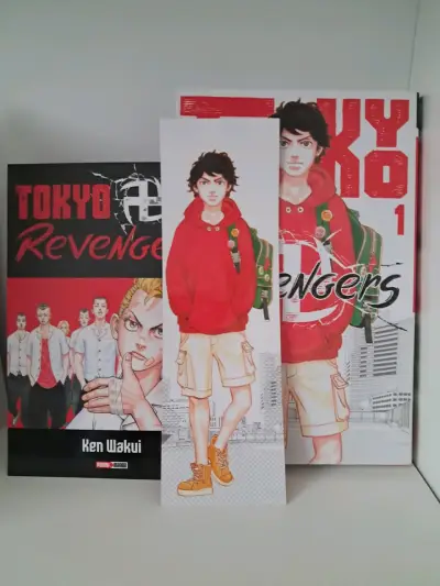 Manga Tokyo Revengers Vol. 1 con regalos - miniatura 1