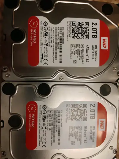 Disco duro WD Red 2TB - miniatura 1