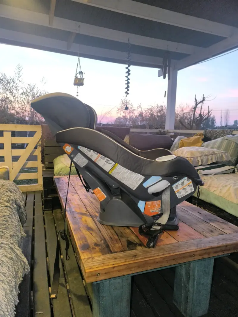 Silla de auto para bebé Graco - 4