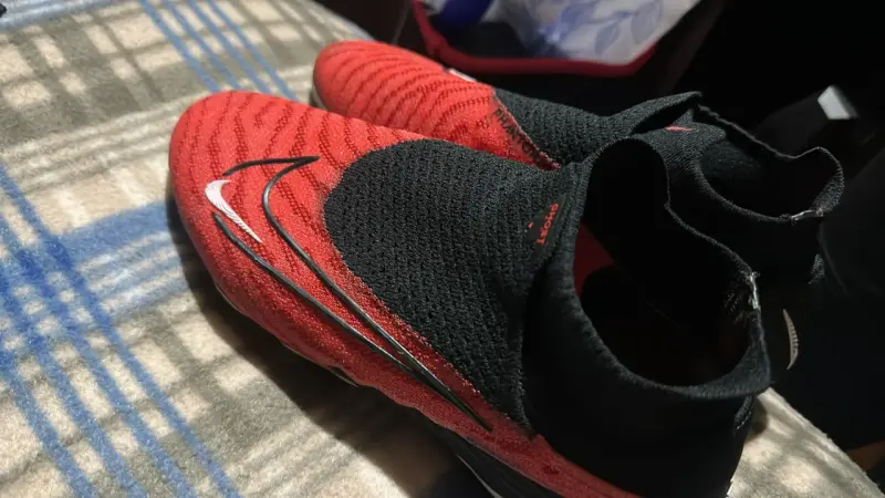 Zapatos de Fútbol Nike Phantom Orginales - 2