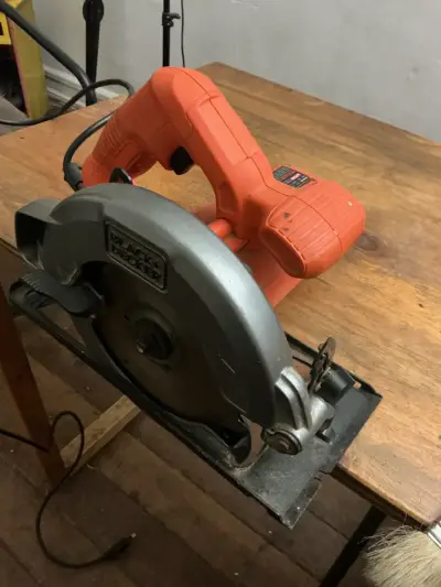 Sierra circular Black & Decker - miniatura 5