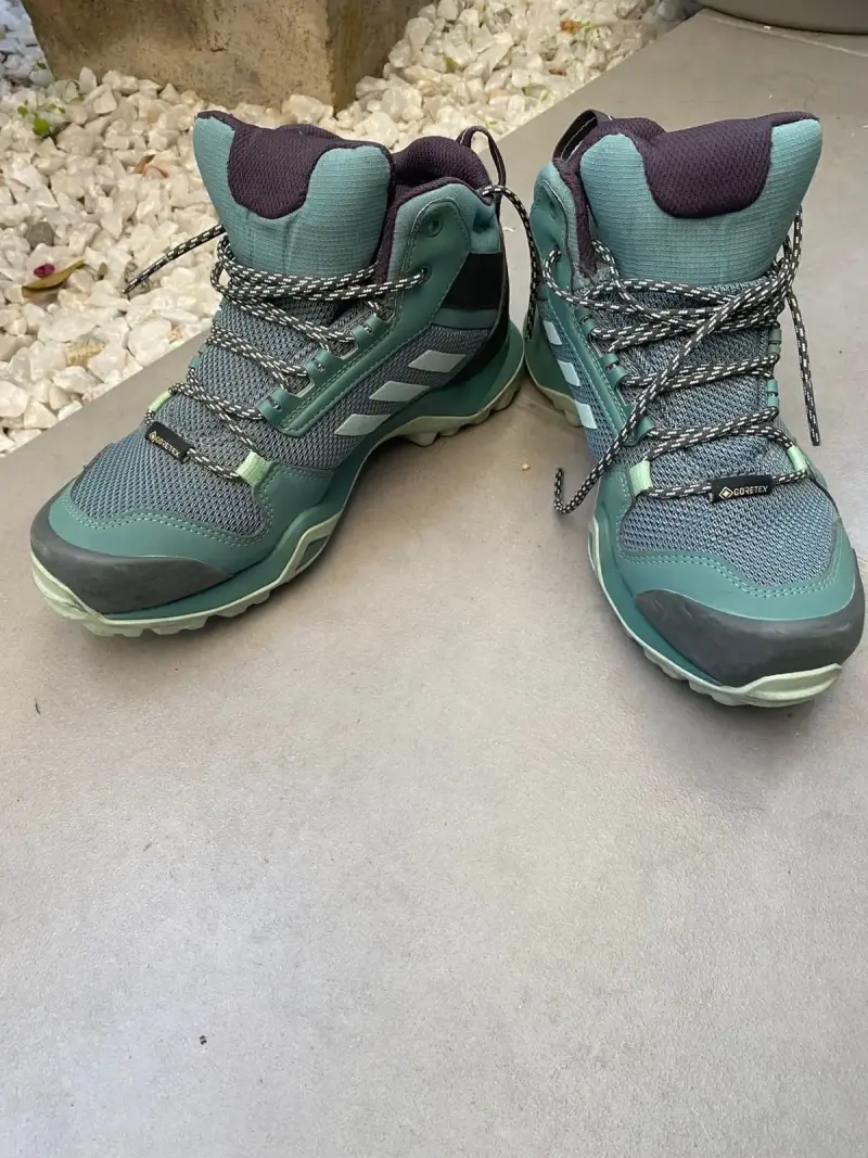 Zapatillas mujer  impermeables verdes - 1