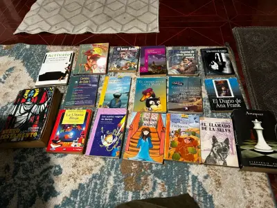 Colección de libros variados - miniatura 4