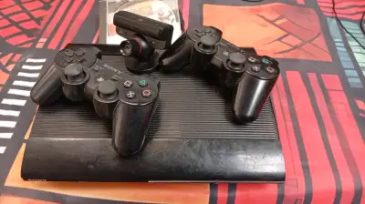 Consola PlayStation 3 con accesorios - miniatura 1