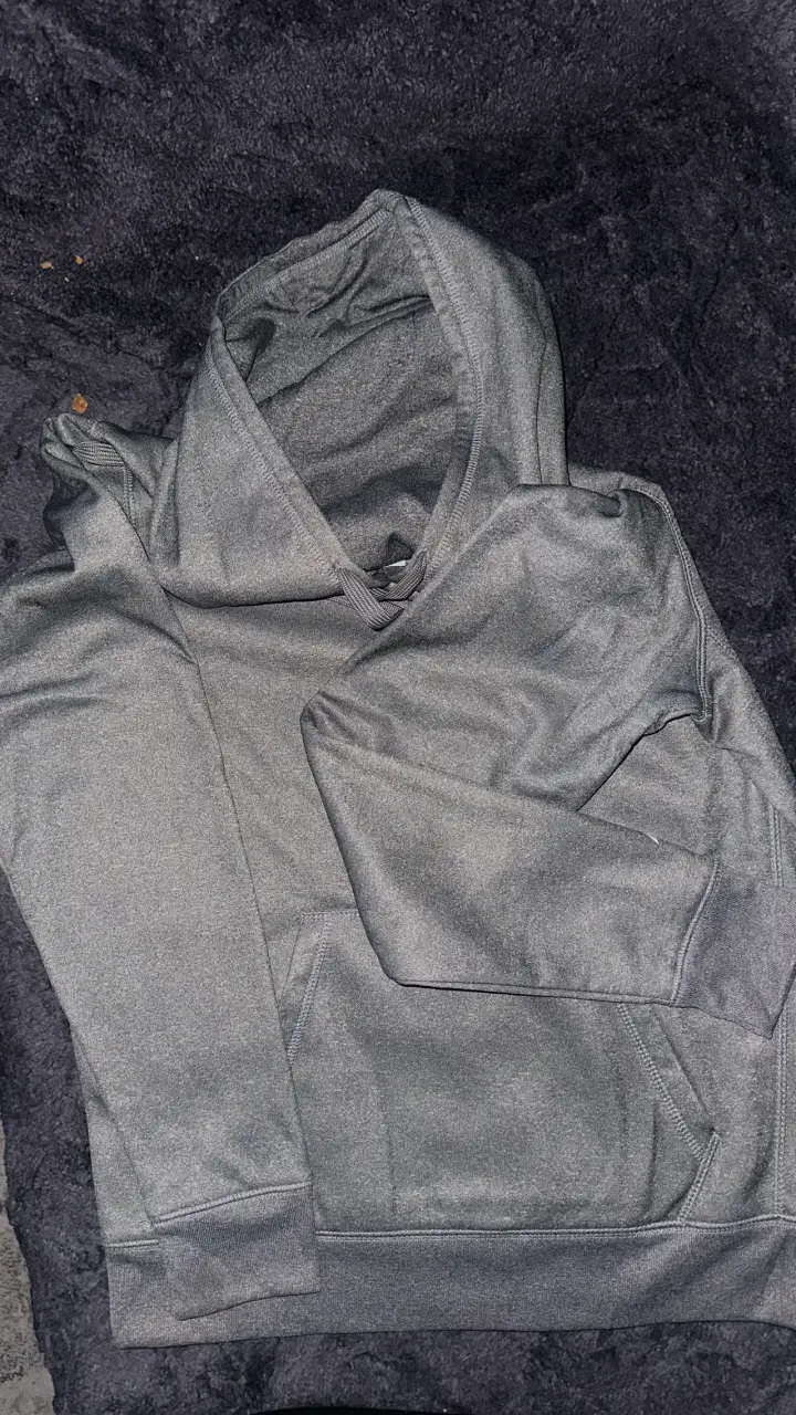 Polerón con capucha gris - 2