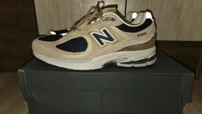 Zapatillas New Balance 2002r - miniatura 1