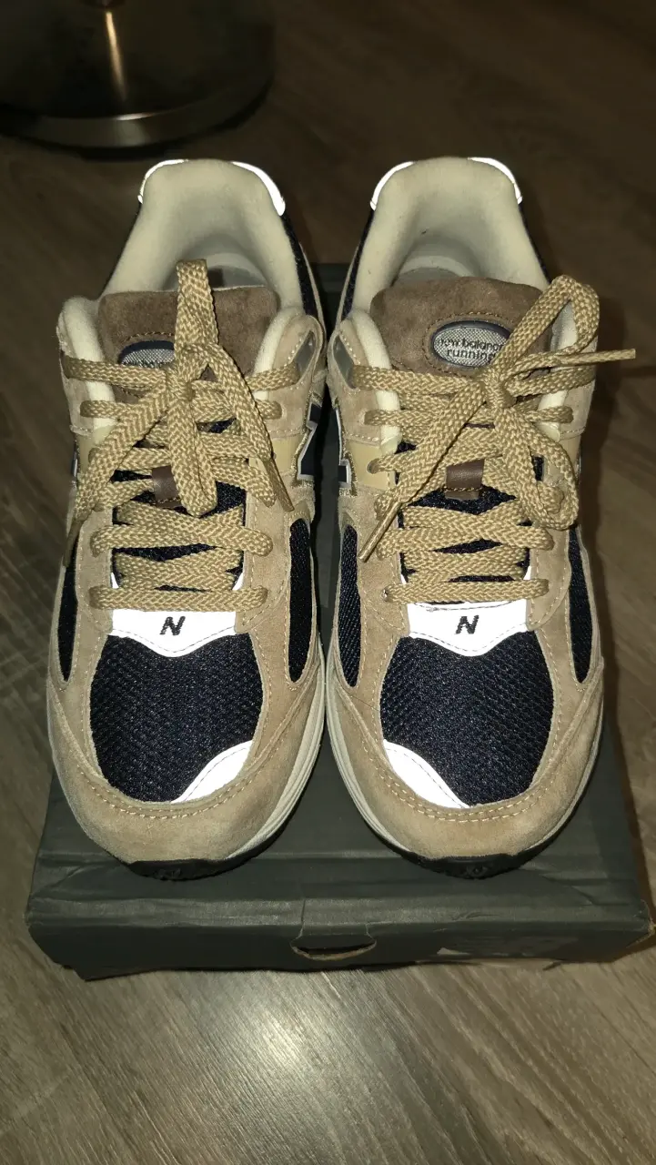 Zapatillas New Balance 2002r - 2