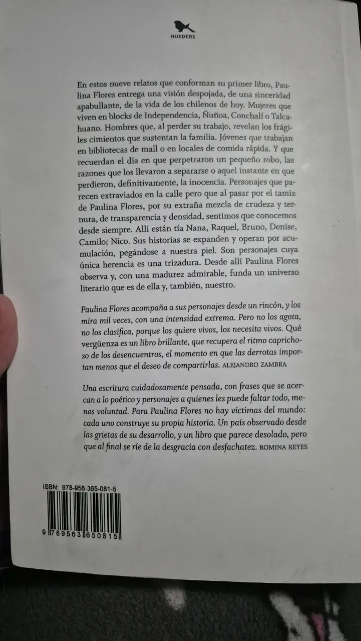 Libro 'Qué Vergüenza' de Paulina Flores - 2