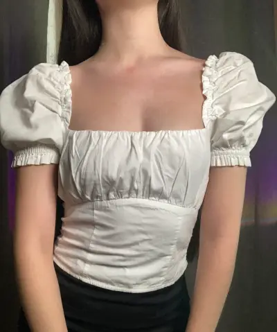 Top blanco mangas aglobadas H&M - miniatura 1