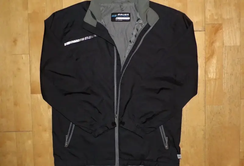 Chaqueta negra Bauer con cierre - 1